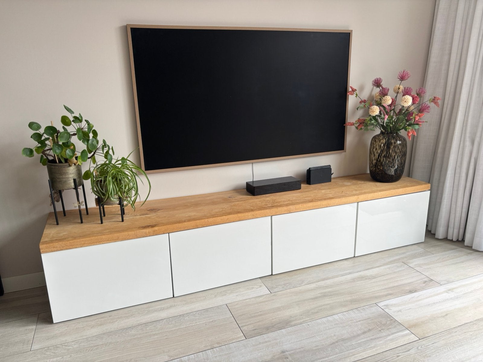 Massief eiken plank voor besta tv meubel, Ophalen, Gebruikt, Eikenhout, 200 cm of meer