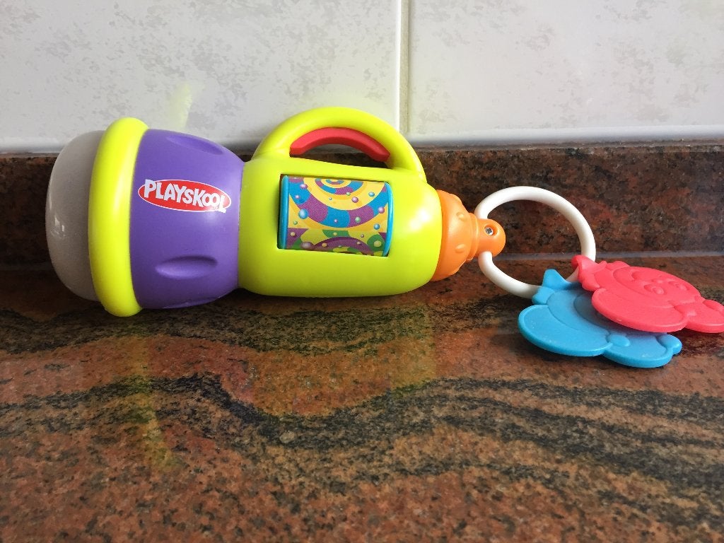 Playskool Baby zaklamp / rammelaar met echt lichtje / lampje, Ophalen of Verzenden, Zo goed als nieuw, Overige typen