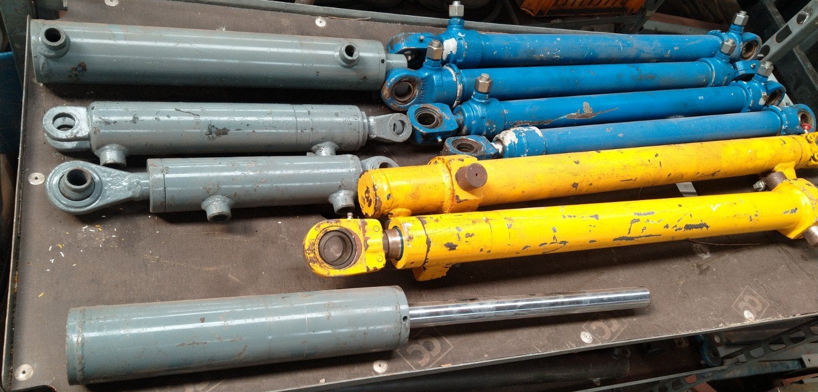 hydraulische cilinders, Doe-het-zelf en Verbouw, Ophalen of Verzenden