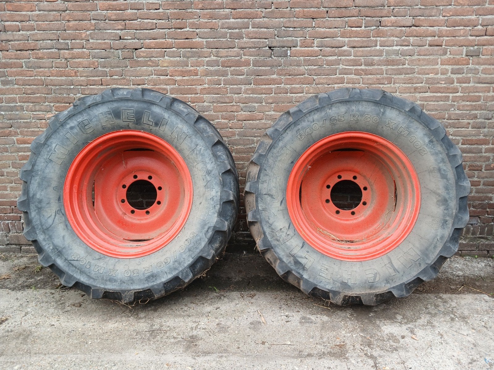 Tractor banden, Zakelijke goederen, Ophalen
