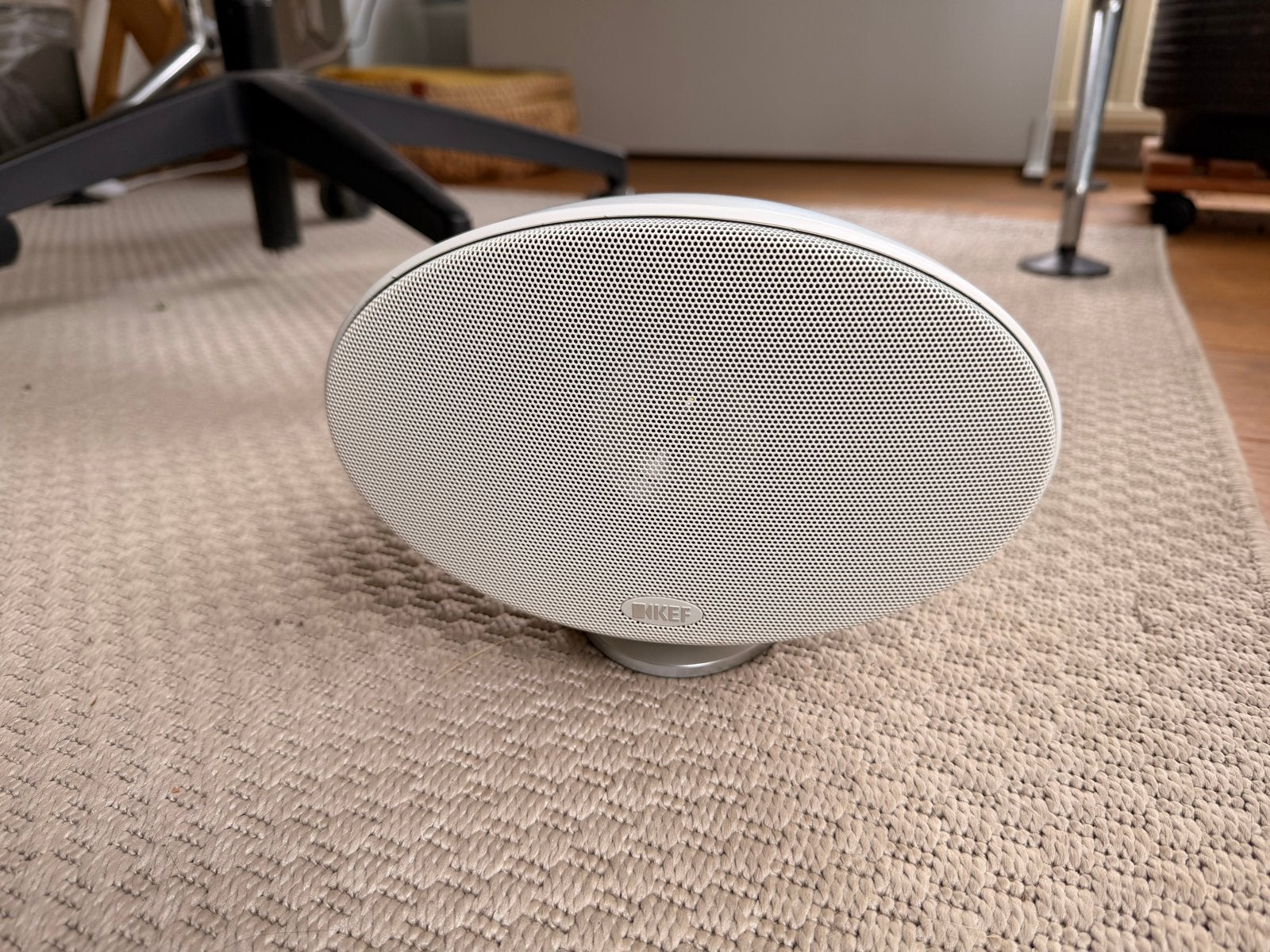 KEF E301C Center Speaker - Zo goed als nieuw, Ophalen of Verzenden, Zo goed als nieuw, 60 tot 120 watt, Center speaker