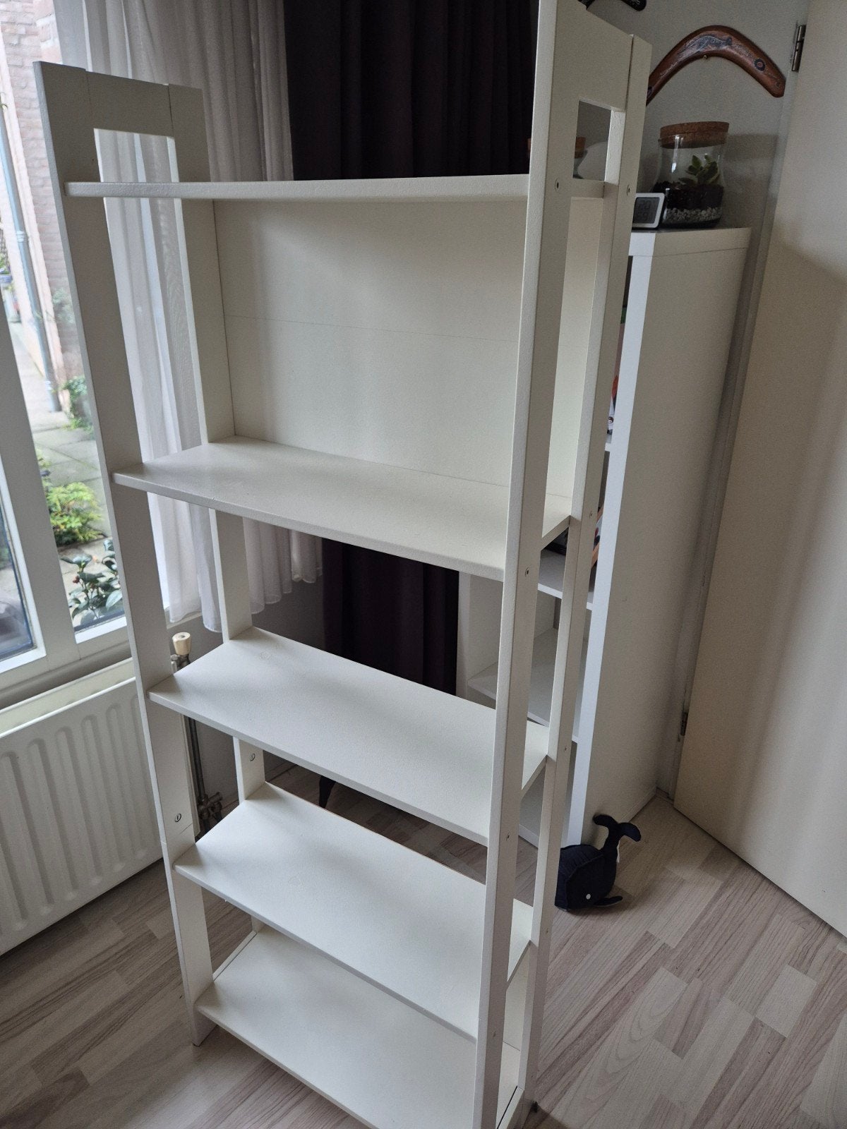 Wit geverfd stellingkastje, Huis en Inrichting, Ophalen, Gebruikt