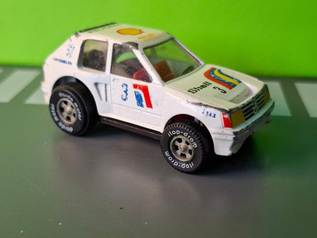 Darda - Peugeot 205 Rally [wit] 1/60, Ophalen of Verzenden, Gebruikt, Auto
