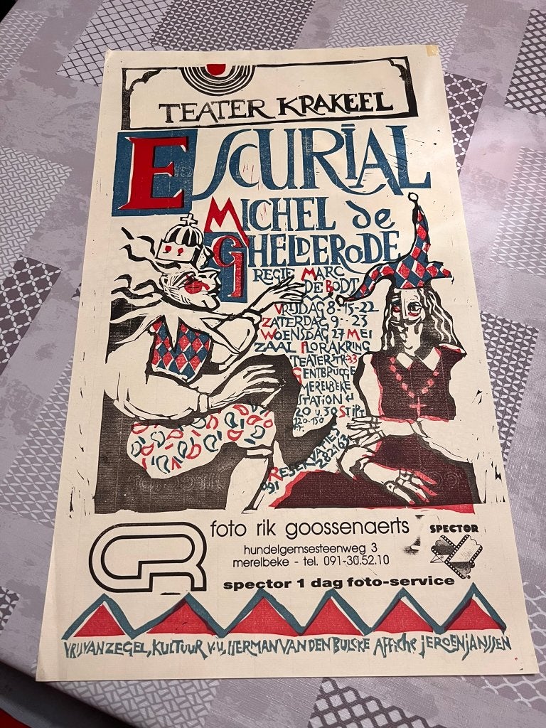 Vintage Poster Teater Krakeel Escurial Michel De Ghelderode, Rechthoekig Staand, Deurposter of groter, Ophalen of Verzenden, Zo goed als nieuw