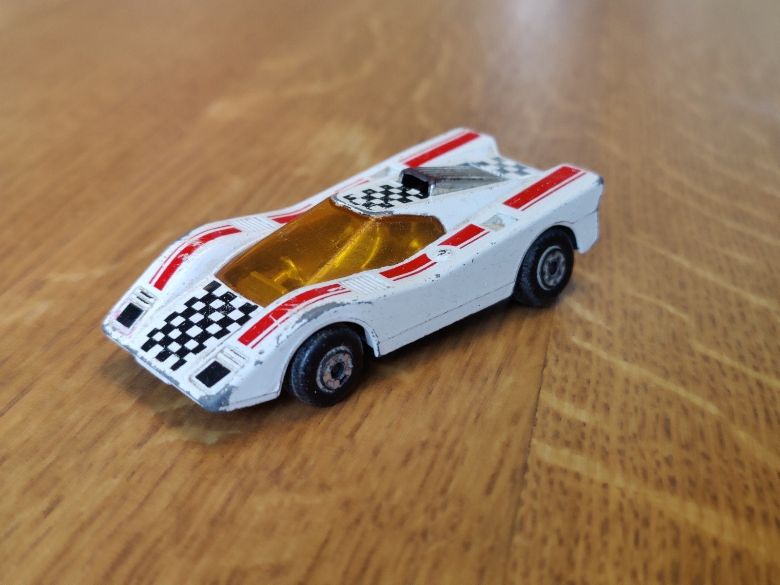 Matchbox Hairy Hustler WIT, Ophalen of Verzenden, Zo goed als nieuw, Auto