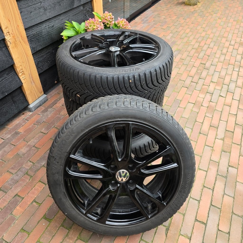 Volkswagen Up Velgen - 16” 4x100 Met Hankook Winterbanden, Auto-onderdelen, Ophalen, Gebruikt, 16 inch, Banden en Velgen