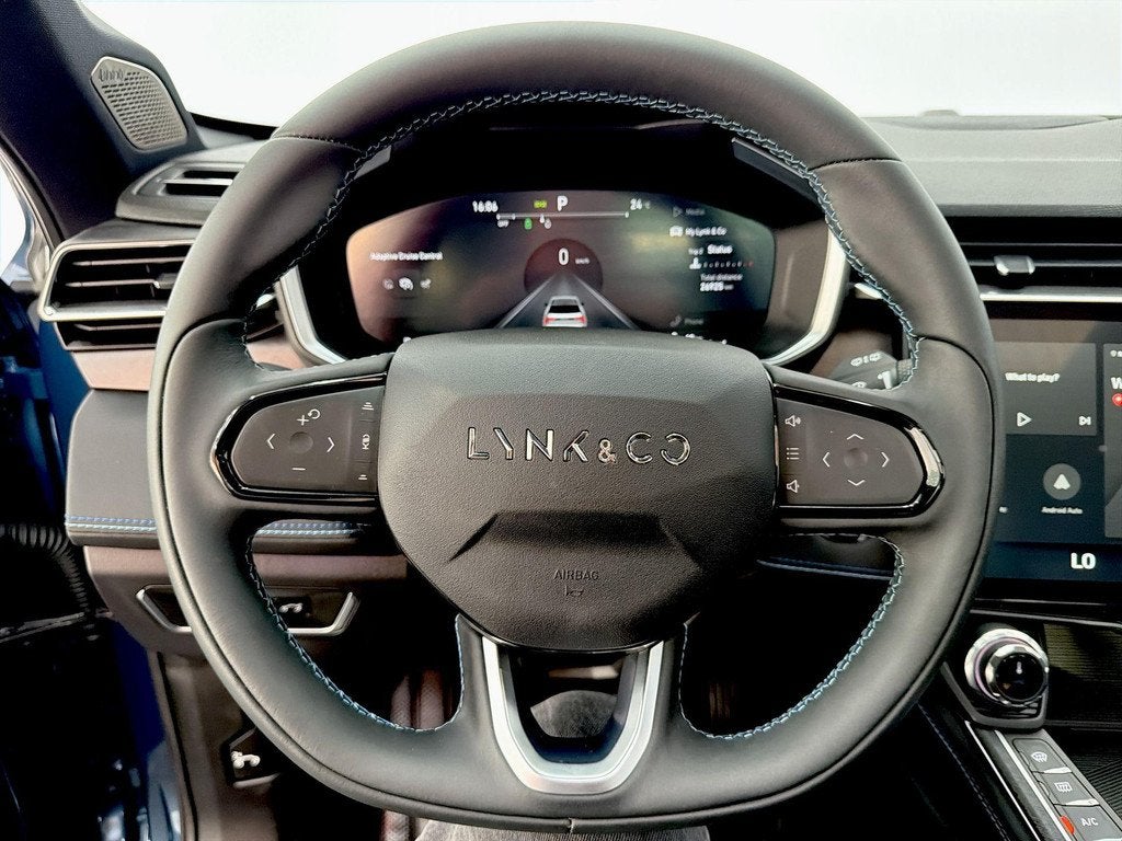 Lynk en Co 01 1.5 MY23 – Nieuwe D-riem en trekhaak, Auto's, Stof, Euro 6, Met garantie (alle), Blauw