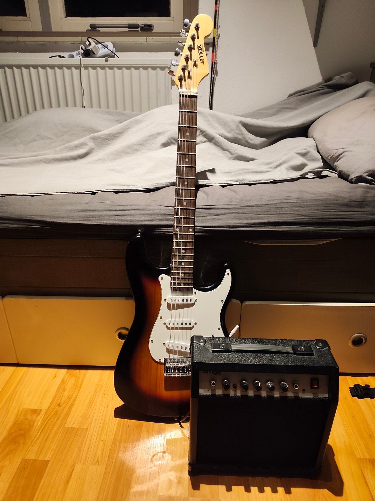 Max Music elektrische gitaar met versterker