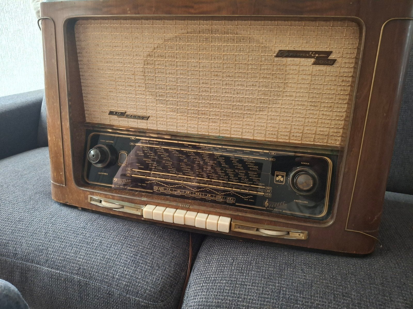 Grundig 4040 3D Klang Radio - Vintage buizenradio, Ophalen