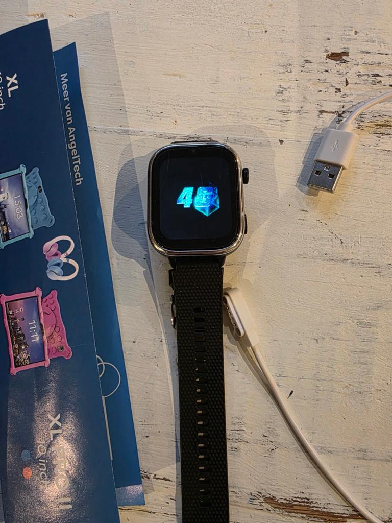 Kinder smartwatch, Sieraden, Tassen en Uiterlijk, Smartwatches, Zwart, Ophalen of Verzenden, Zo goed als nieuw, Android