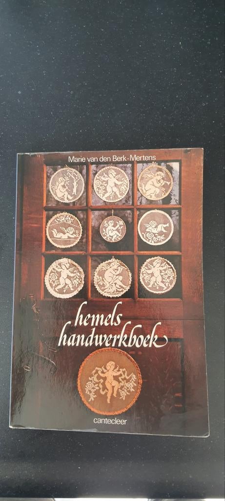 Hemels Handwerkboek - Marie van den Berk-Mertens, Ophalen of Verzenden