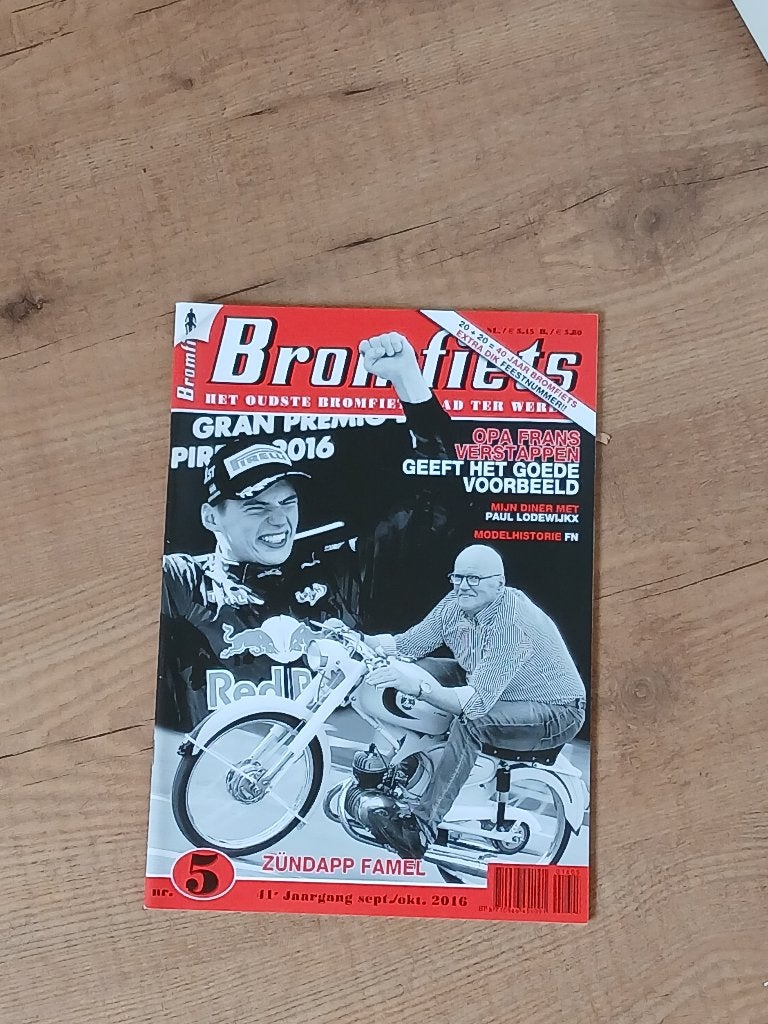 Bromfiets, Boeken, Tijdschriften en Kranten, Ophalen of Verzenden, Gelezen, Overige typen