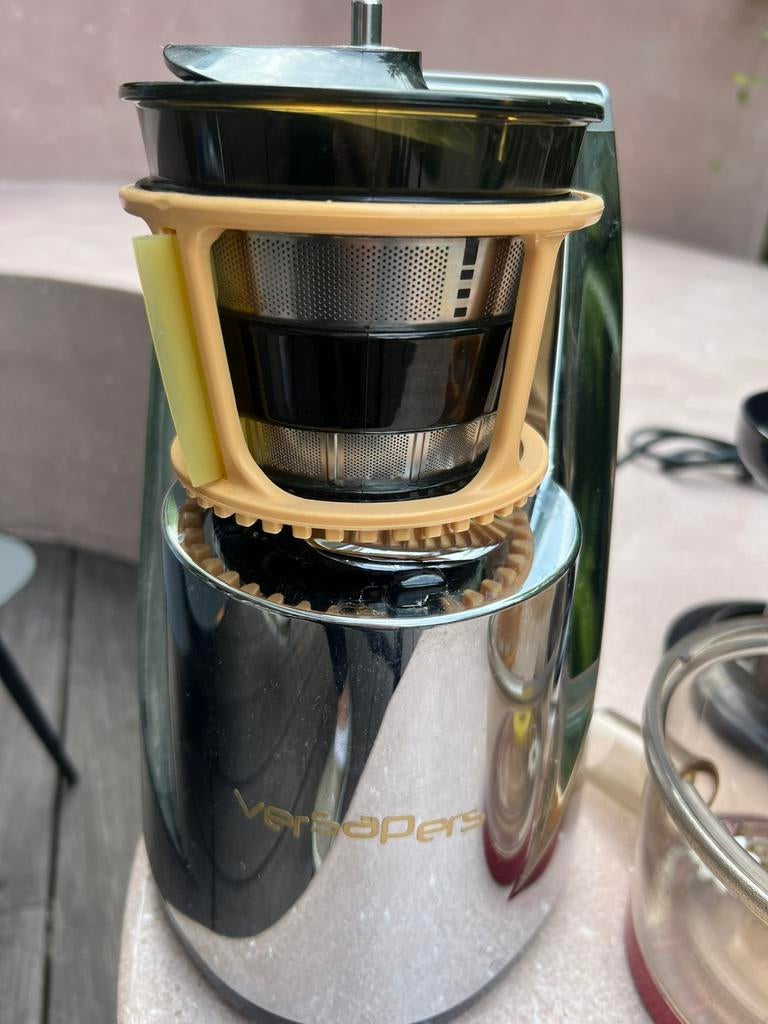 Juicer compleet met accessoires – weinig gebruikt, Witgoed en Apparatuur, Ophalen of Verzenden, Zo goed als nieuw, Elektrisch