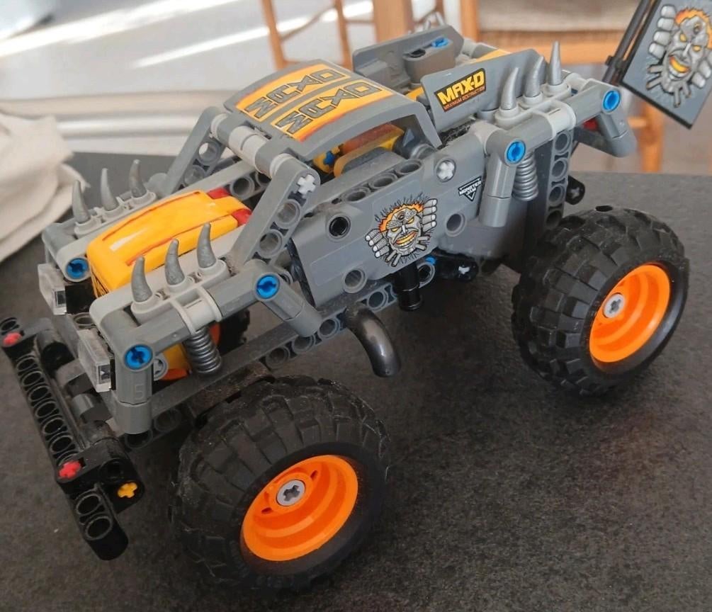 LEGO Monster Jam Max-D 42119 - Compleet en Gebruikt, Kinderen en Baby's, Speelgoed | Duplo en Lego, Ophalen of Verzenden, Gebruikt