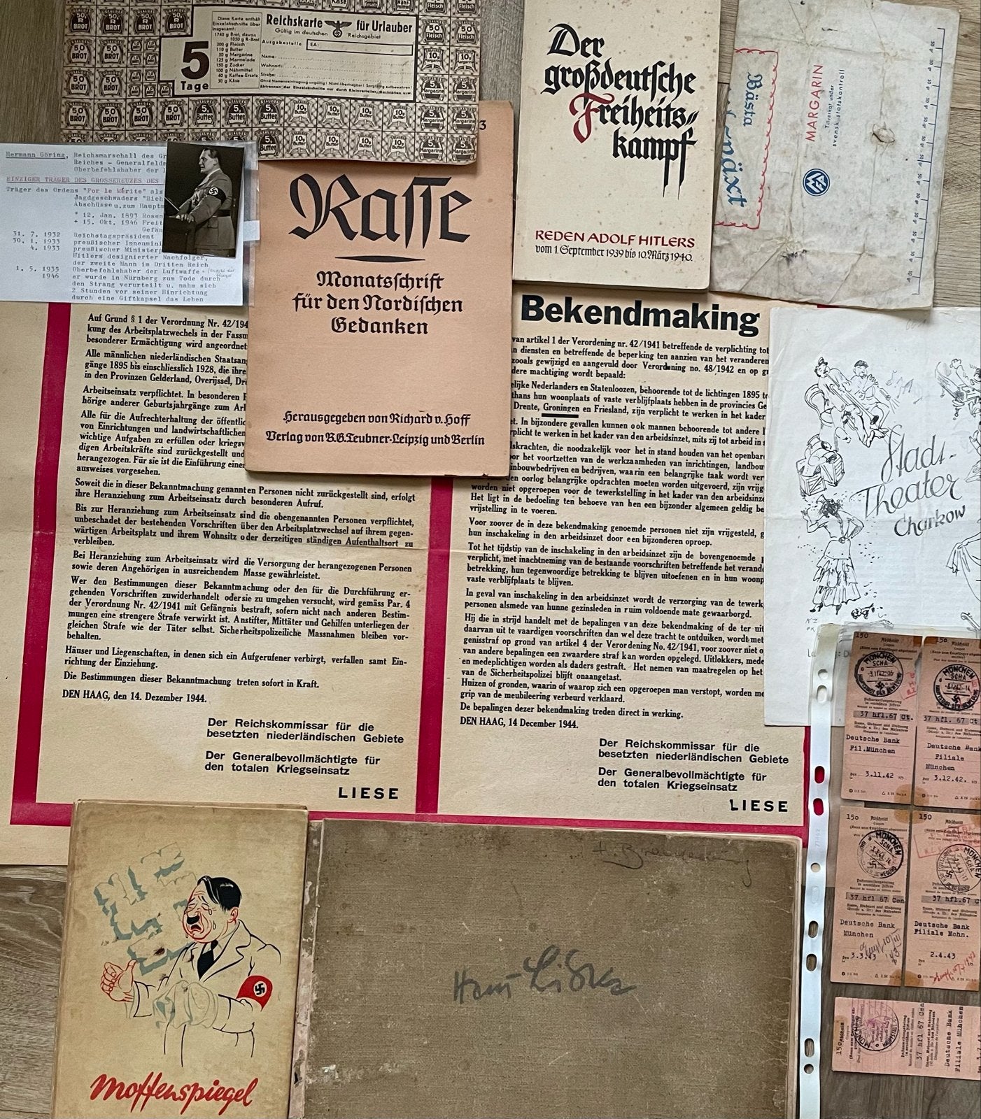 Lot Documenten, Posters & Boeken uit de Tweede Wereldoo, Verzenden, Landmacht, Foto of Poster