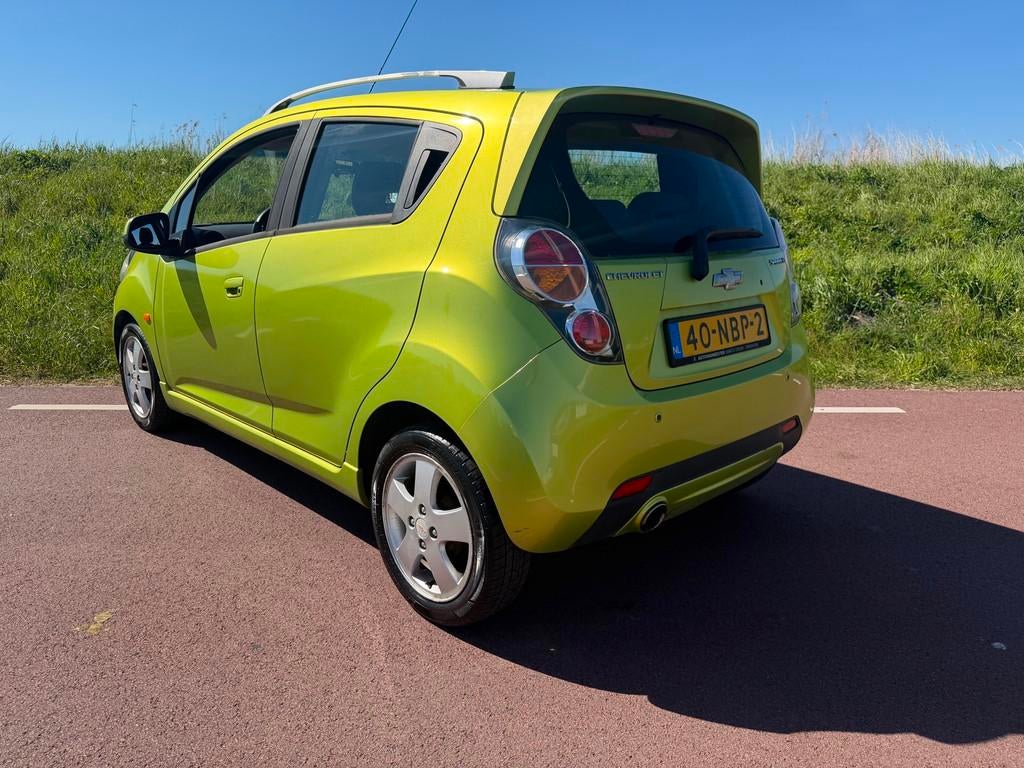 Chevrolet Spark 1.2 16V LT / KEURIGE AUTO / SUPERKOOPJE, Auto's, Chevrolet, Stof, Gebruikt, Zwart, 4 cilinders