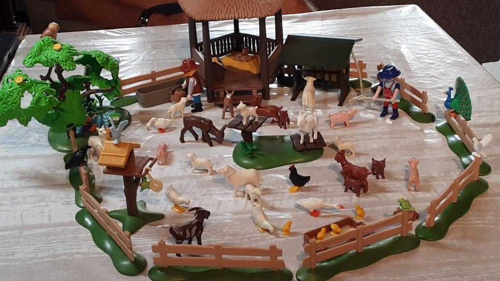 Weiland met 45 dieren, Ophalen of Verzenden, Zo goed als nieuw, Los playmobil