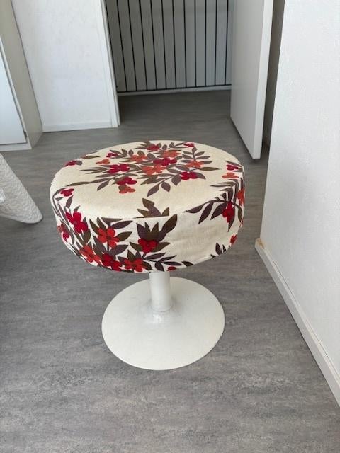 vintage tulip bloemetjes kaptafel kruk, Ophalen of Verzenden