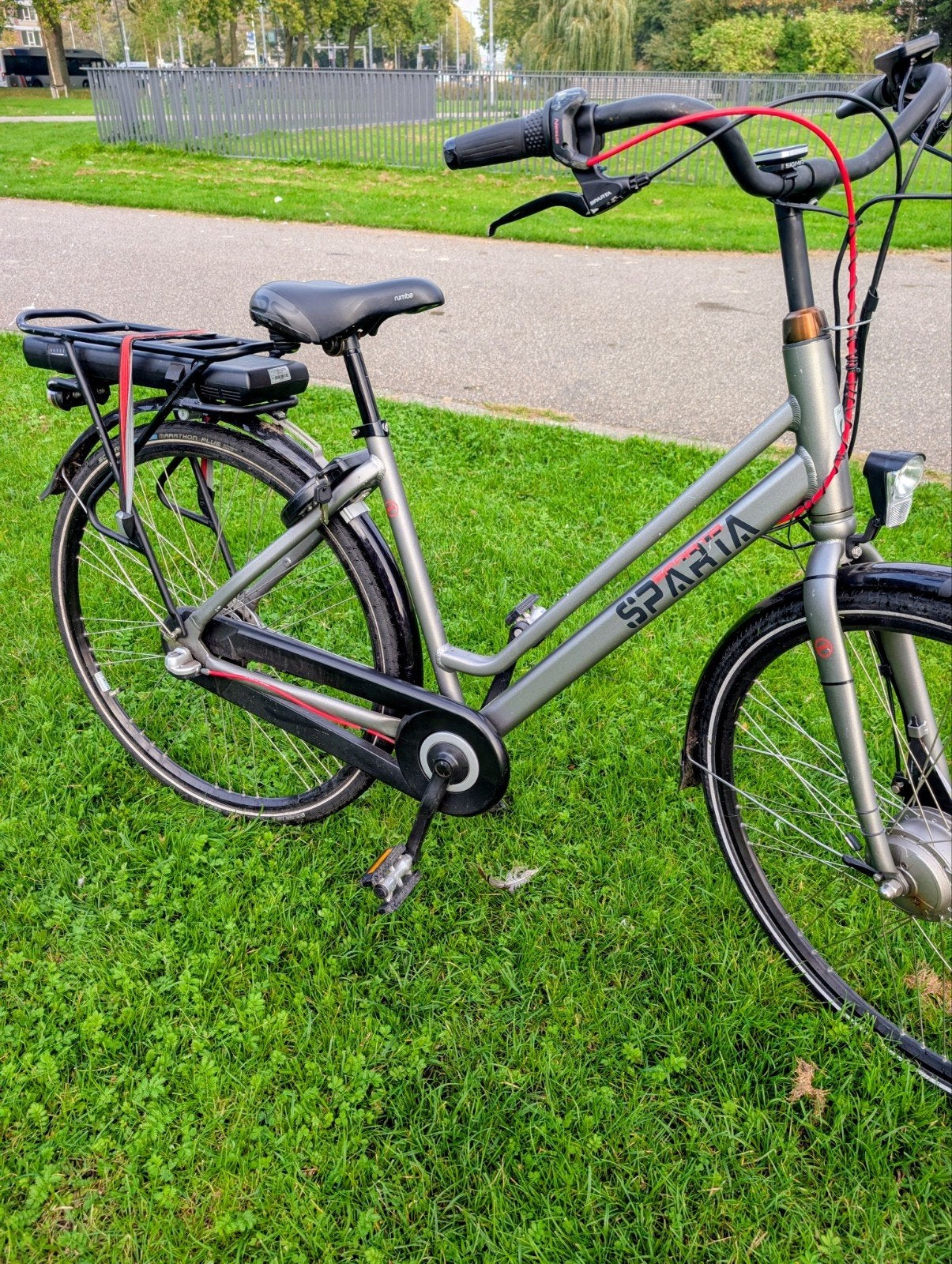 Elektrische fiets Sparta Regular, Fietsen en Brommers, 47 tot 50 cm, Versnellingen, Zo goed als nieuw, Ophalen