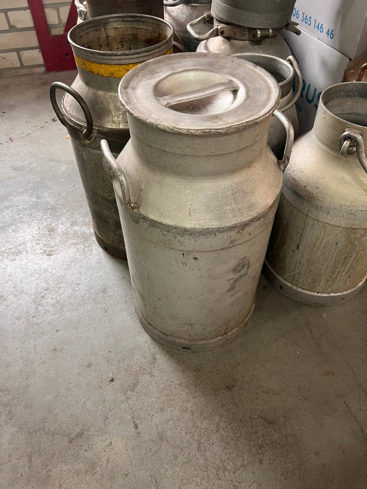 Oude aluminium melkbus met deksel – vintage / industrieel, D, Ophalen of Verzenden, Zo goed als nieuw, D