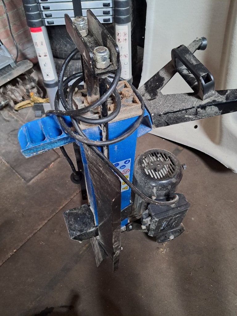 Hyundai elektrische kloofmachine, Tuin en Terras, Ophalen, Gebruikt, Liggend, Hyundai
