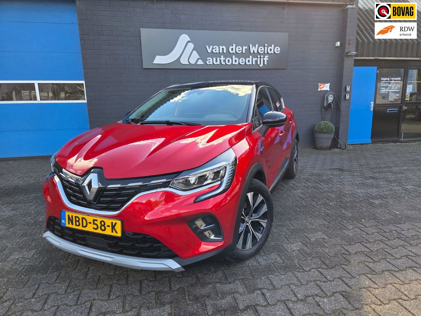 Renault Captur 1.6 E-Tech plug-in hybrid 160 techno, Auto's, Dealer onderhouden, 77 km/l, Gebruikt, Verwarmde buitenspiegels