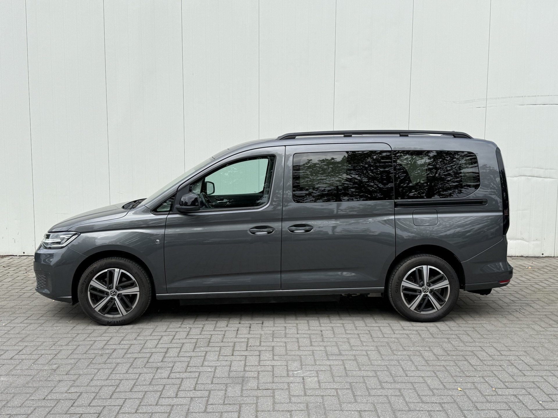 Volkswagen Caddy Maxi L2 Rolstoelauto Automaat Rolstoel voor, Auto's, Met garantie (alle), 4 stoelen, 116 pk, Bedrijf