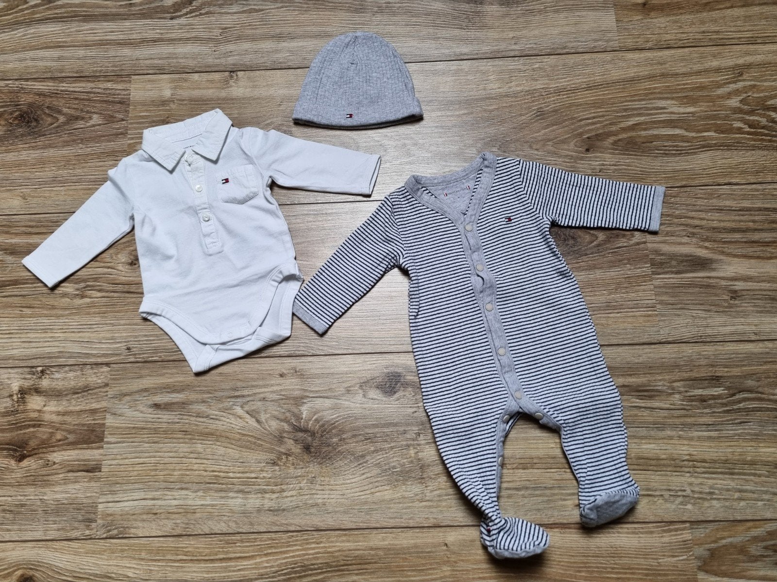 Tommy Hilfiger setje maatje 56 - nieuwstaat, Kinderen en Baby's, Ophalen of Verzenden, Setje, Jongetje, Tommy Hilfiger