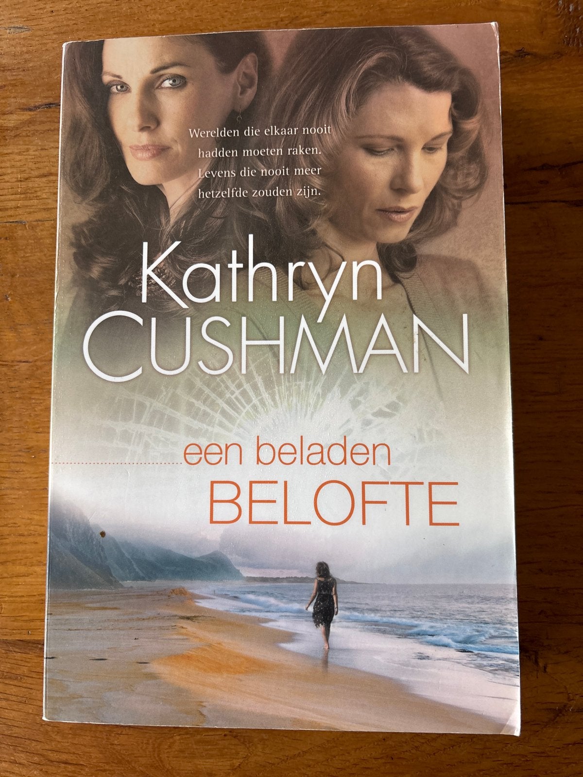 Een Beladen Belofte - Kathryn Cushman, Boeken, Ophalen of Verzenden, Gelezen, Amerika