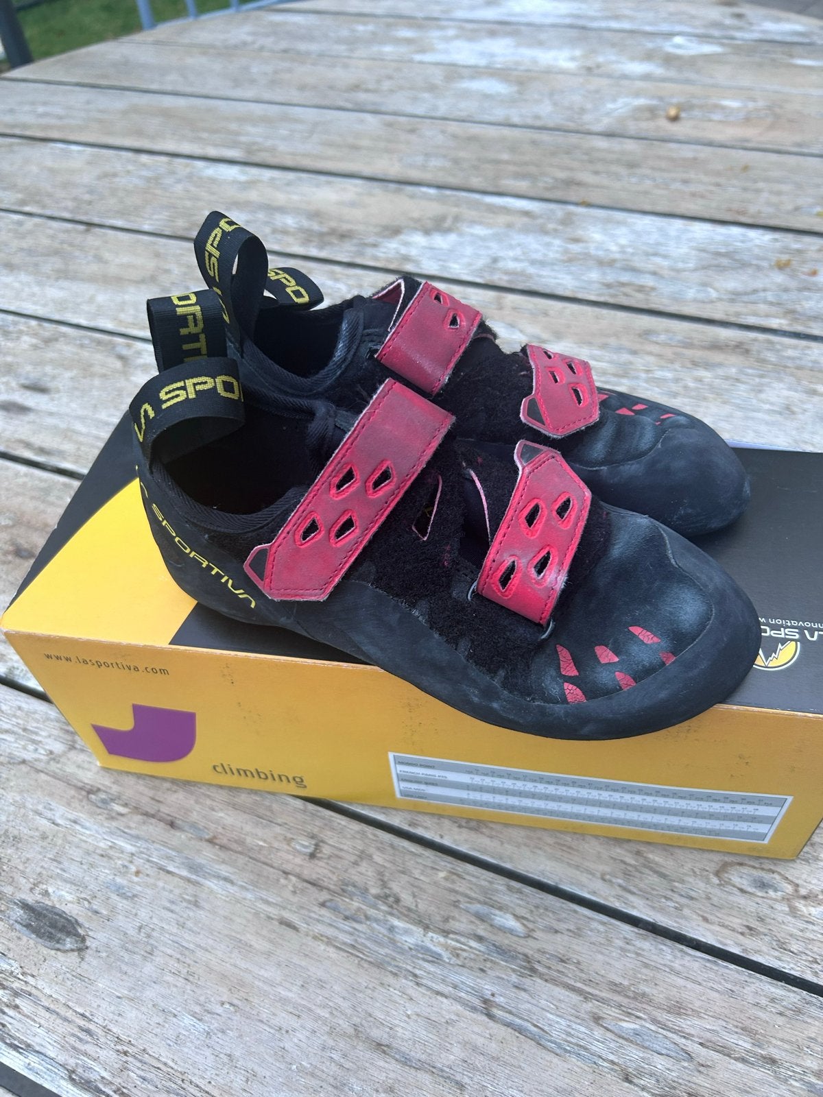 La Sportiva Tarantula klimschoenen - Maat 36.5, Sport en Fitness, Ophalen of Verzenden, Gebruikt, Klimsportschoenen