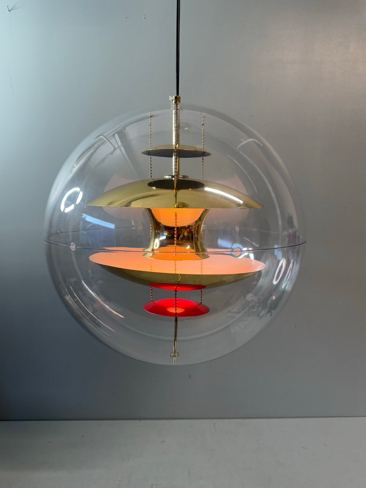 Deense reproductie hanglamp in stijl van Verpan VP Globe, Kunststof, Gebruikt, ?, ?