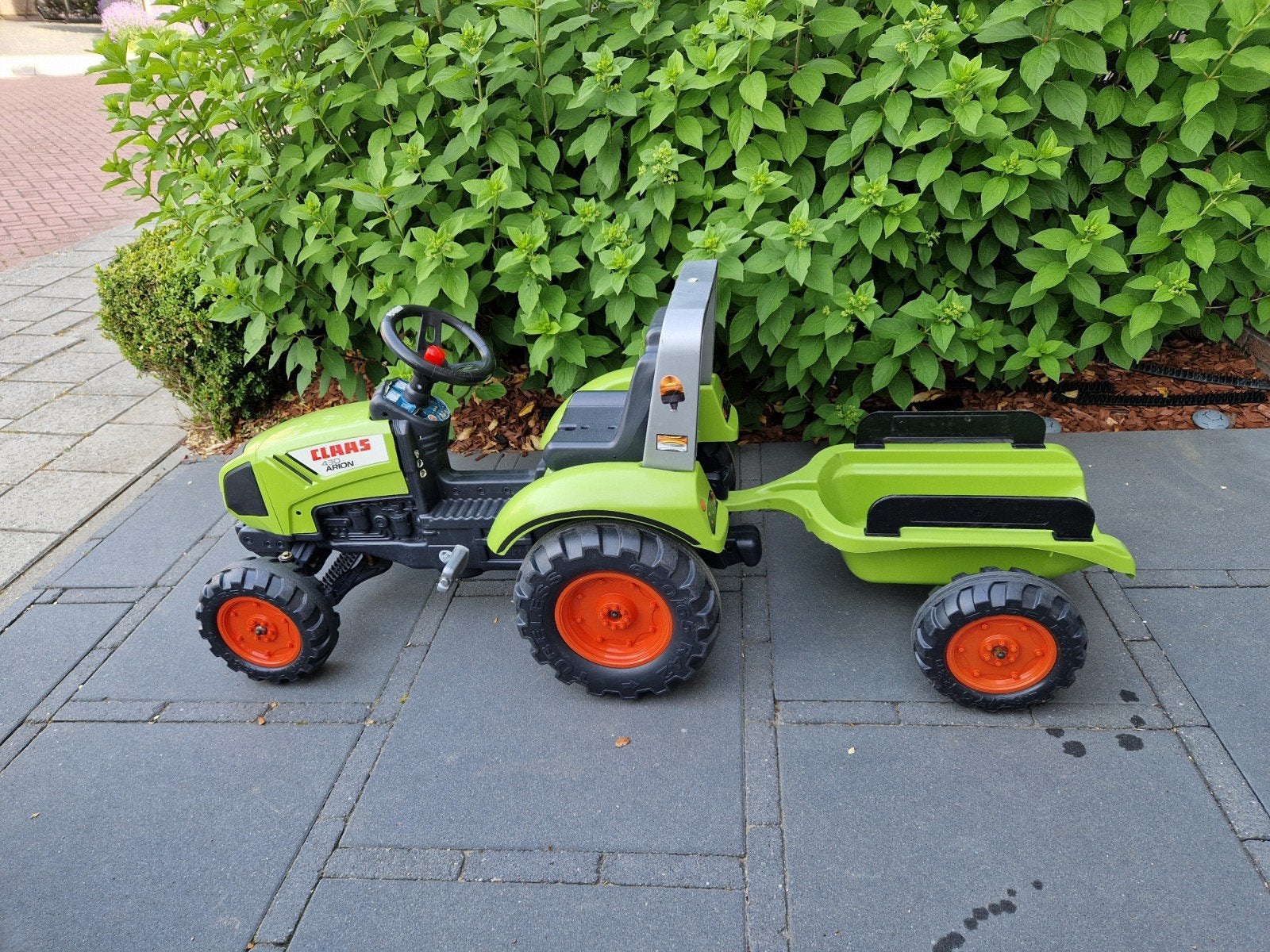 Trekker tractor Claas groen met kar aanhanger, Kinderen en Baby's, Speelgoed | Buiten | Voertuigen en Loopfietsen, Ophalen, Trapvoertuig