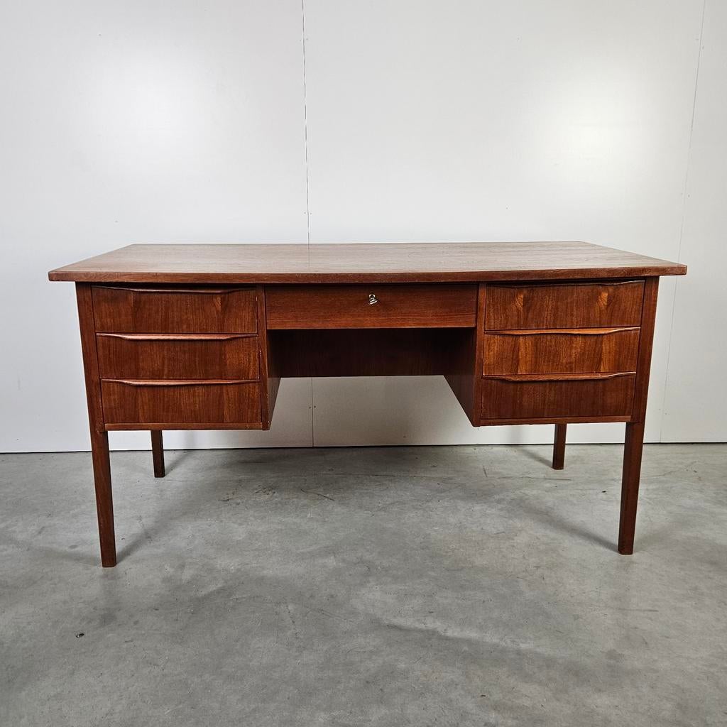 Vintage Deens bureau teak, Ophalen of Verzenden, Gebruikt