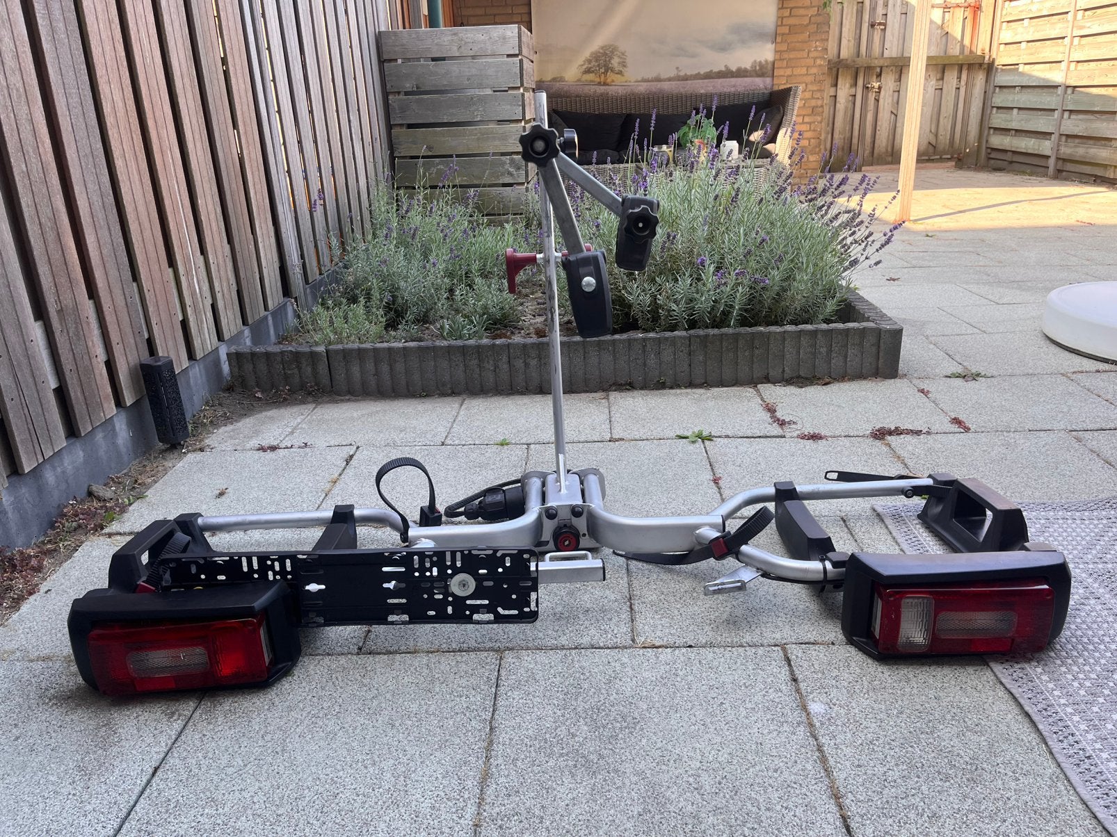 Movanext fietsendrager voor 2 (elektrische) fietsen, Auto diversen, Fietsendragers, Ophalen, Gebruikt, 2 fietsen, Trekhaakdrager