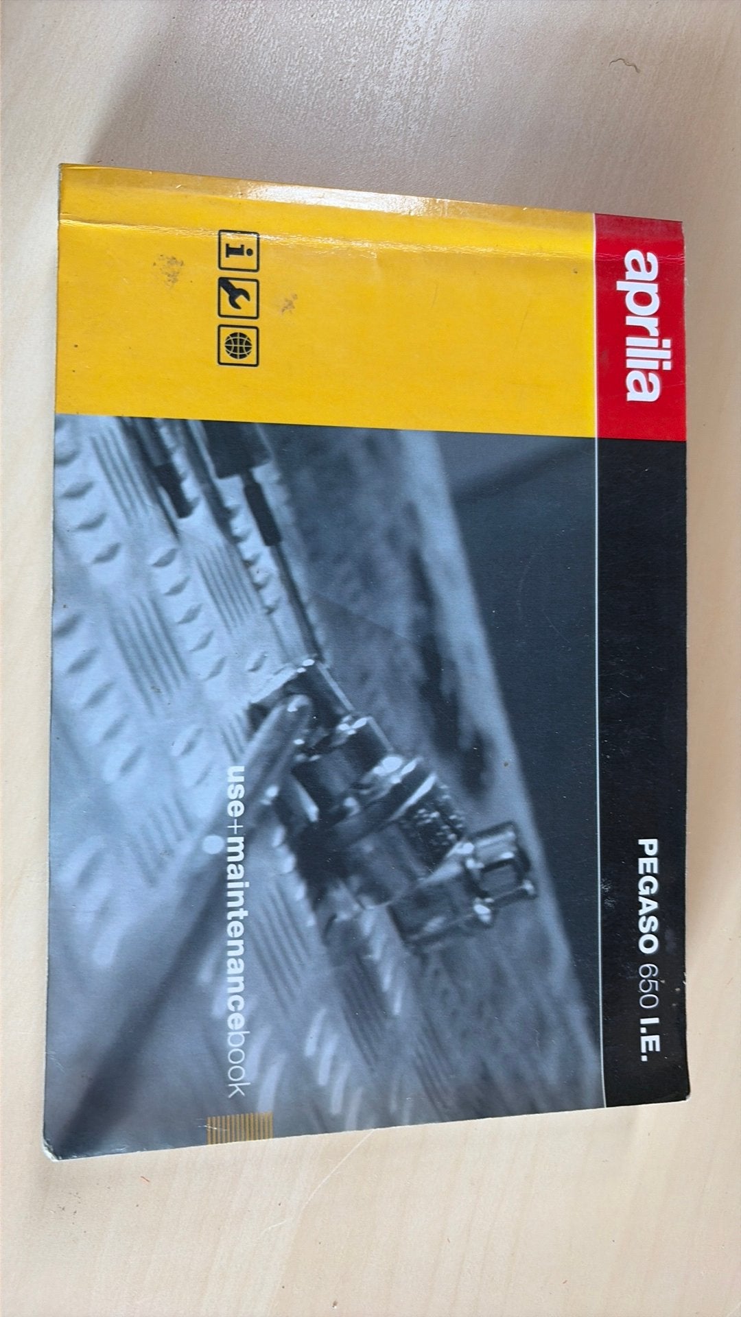 Boekwerk Aprilia oa ETV Mille, Mojito, Pegaso, Ophalen of Verzenden, Aprilia