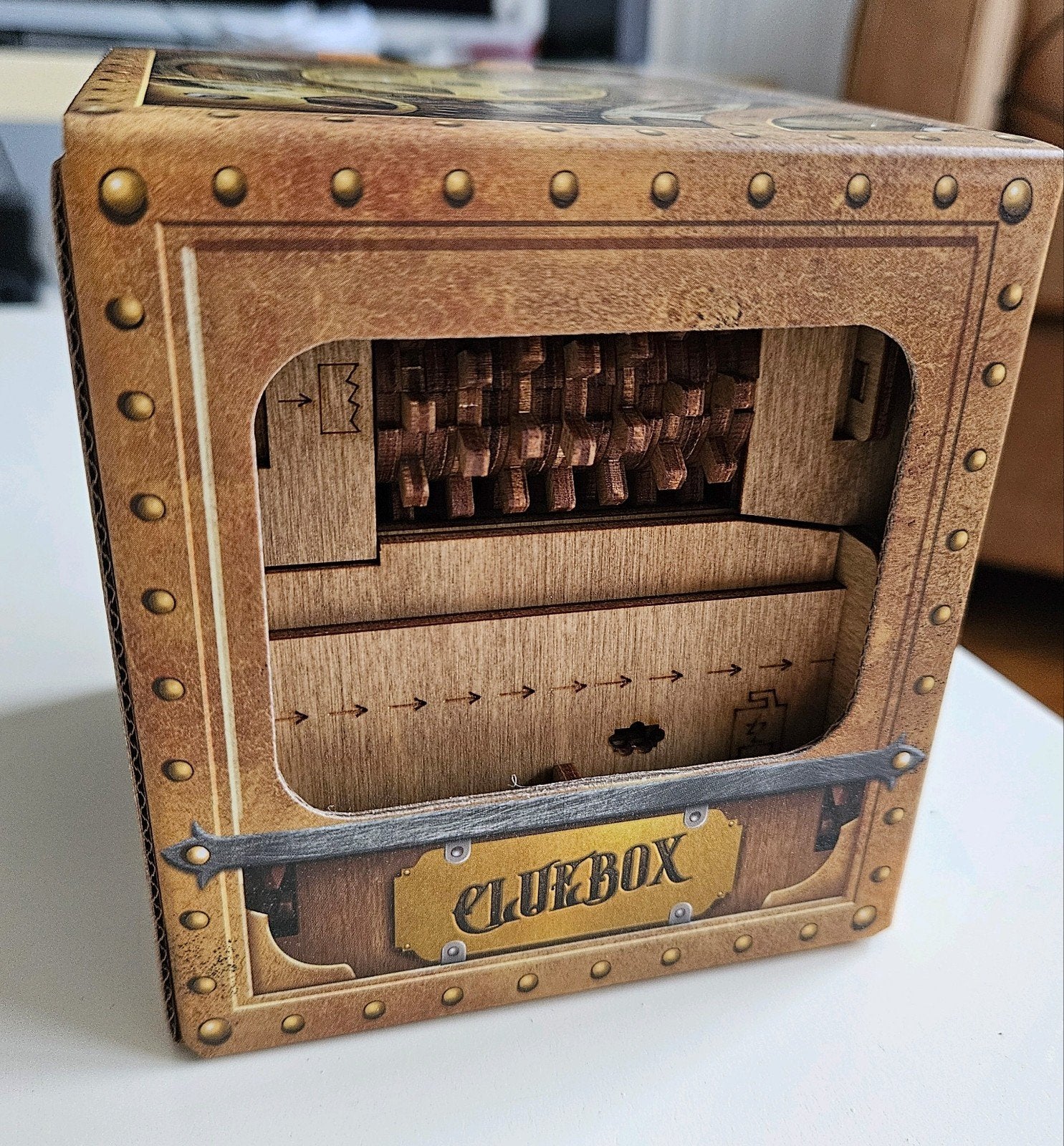 Cluebox - Escape Room in a Box: Schrodinger's Cat, Hobby en Vrije tijd, Gezelschapsspellen | Bordspellen, Ophalen, Zo goed als nieuw