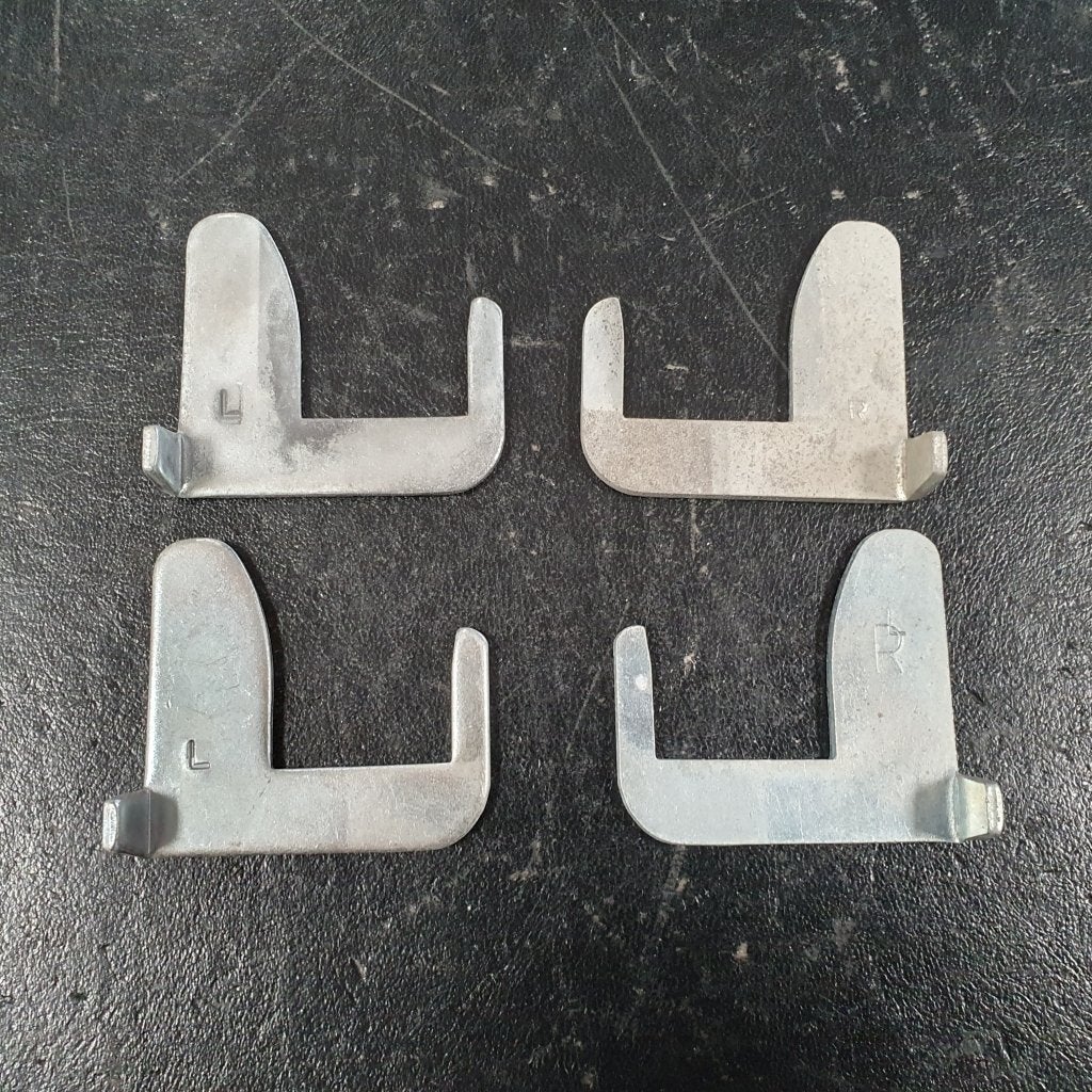 4x Ahrend Stavast metalen schappendragers, plankendragers, Niet ingevuld, Gebruikt, Niet ingevuld, Niet ingevuld
