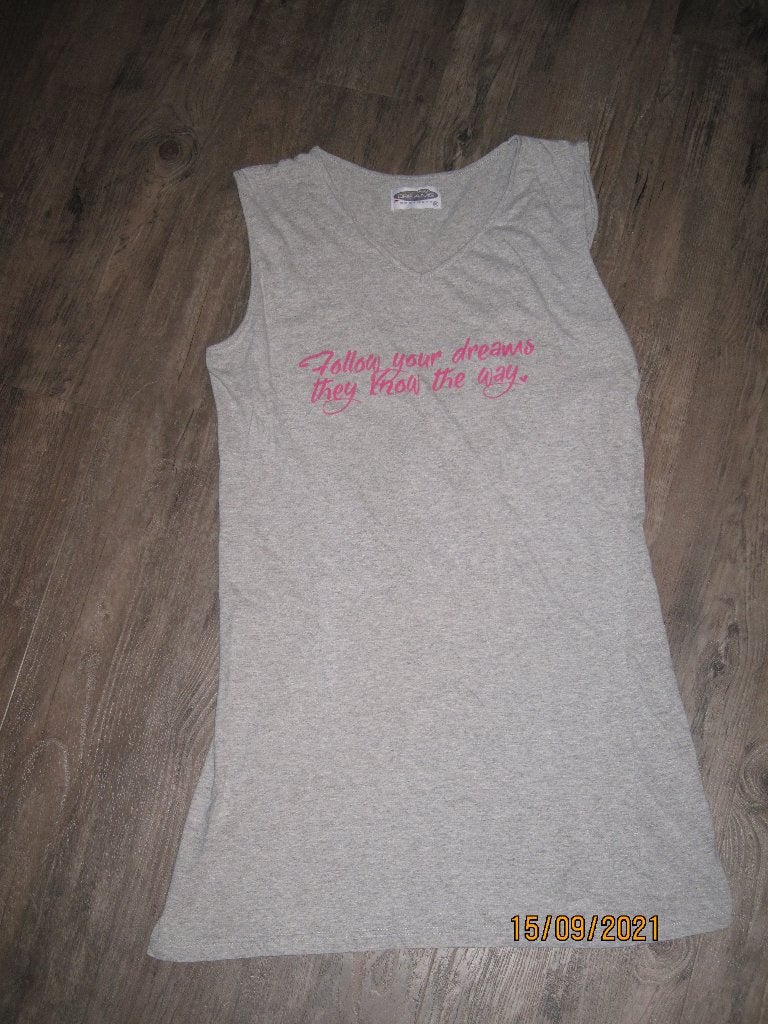Dreams bodywear grijs slaap shirt met tekst maat M, Dreams Bodywear, Ophalen of Verzenden, Gedragen, Maat 38/40 (M)