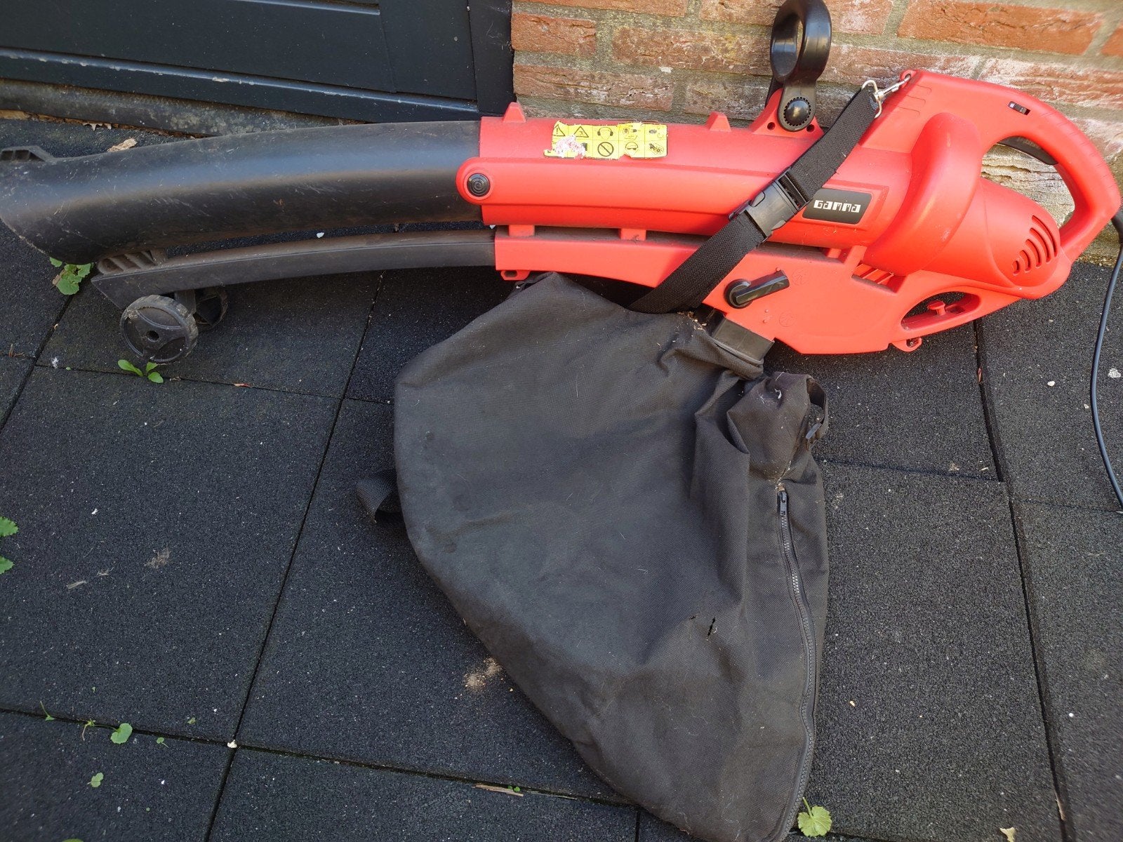 Gamma Bladblazer/Bladzuiger met Opvangzak en Draagband, Ophalen, Gebruikt, Met opvangzak, Handgedragen