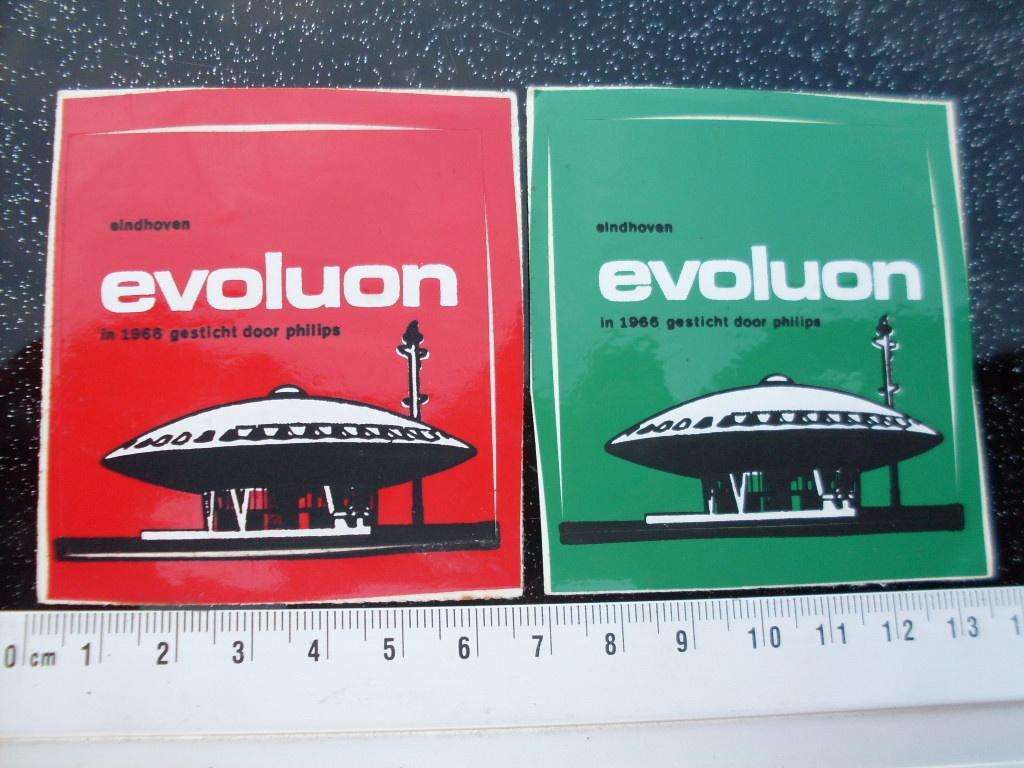 2x sticker evoluon eindhoven in 1966 gesticht door philips, Verzenden, Zo goed als nieuw, Bedrijf of Vereniging