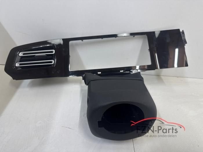 VW Tiguan 571 Dashboard inleg (571858393), Auto-onderdelen, Ophalen of Verzenden, Gebruikt