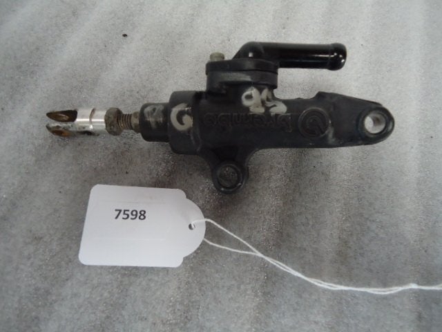 R6 1999 - 2002 Yamaha Rempomp D1-21318