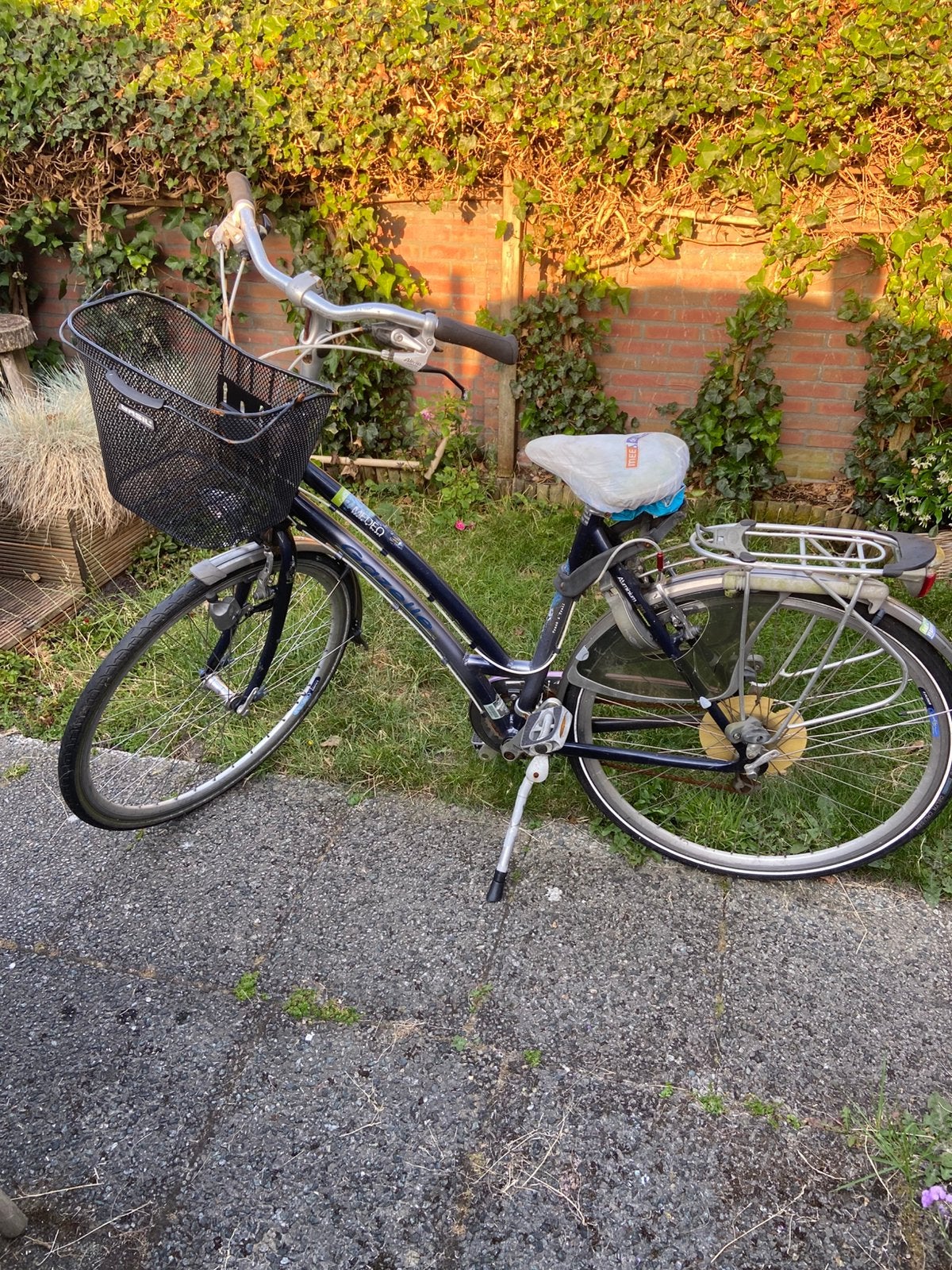 Gratis dames fiets Gazelle, Fietsen en Brommers, Fietsen | Dames | Omafietsen, Ophalen, Gebruikt, Versnellingen