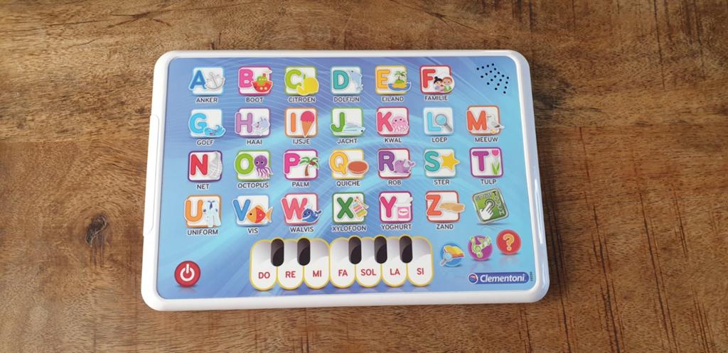 Leuke en leerzame Clementoni kinder tablet, Ophalen of Verzenden, Zo goed als nieuw, Overige typen, Met geluid