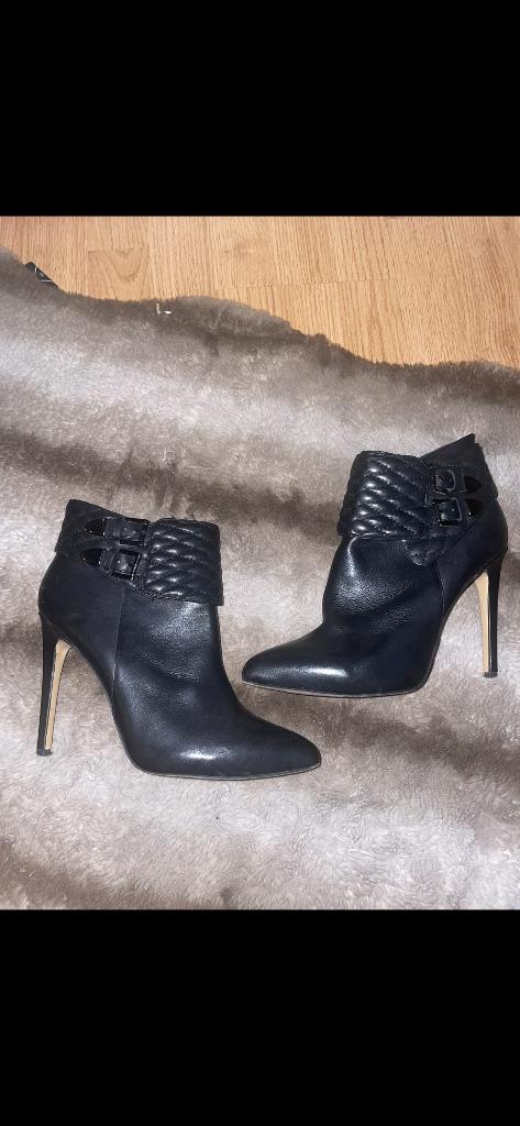 Enkel laarzen hoge hak, Kleding | Dames, Schoenen, Zwart, Lage of Enkellaarzen, Ophalen of Verzenden, Invito