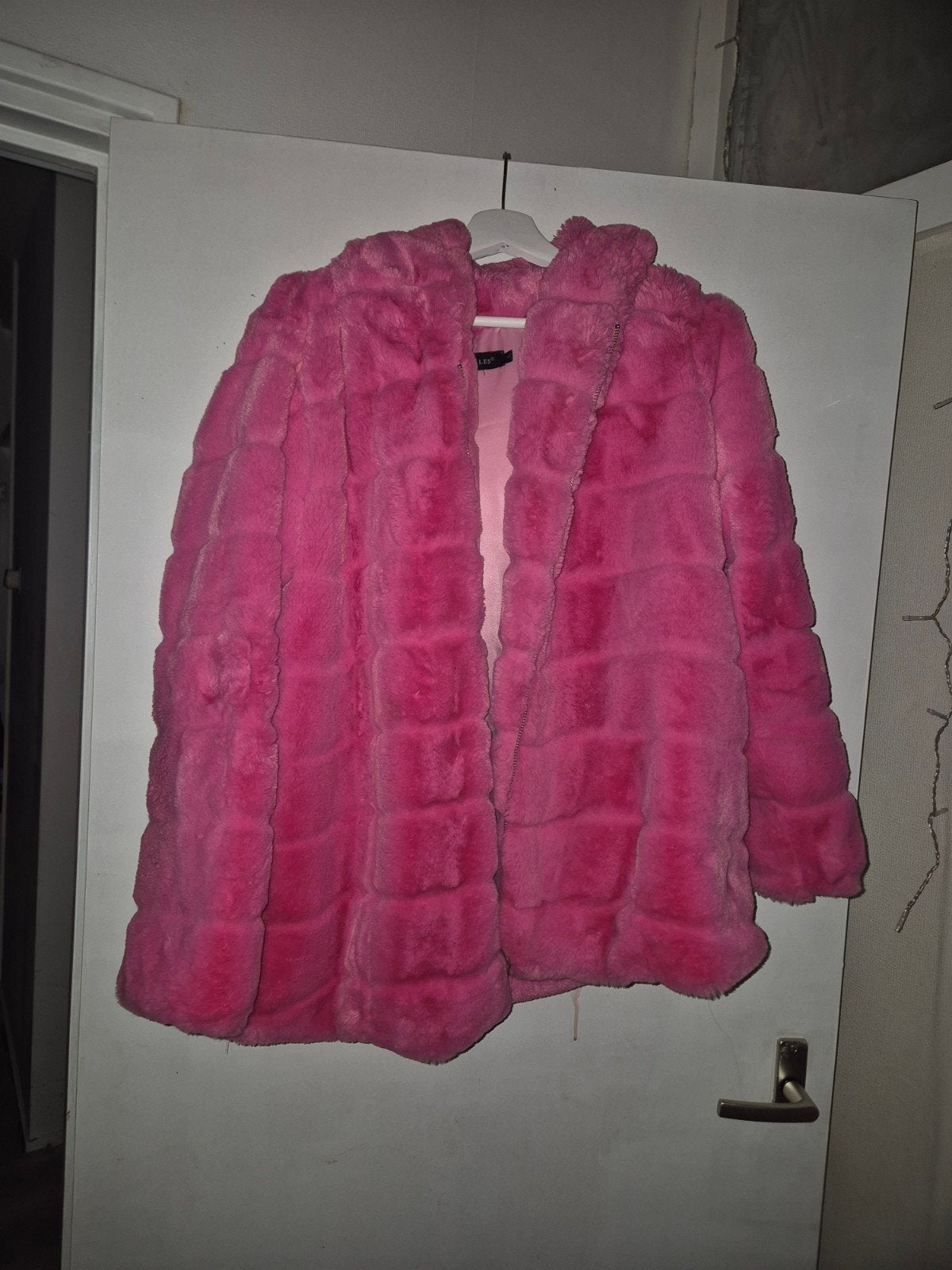 Roze bontjas met capuchon - Voyelles, Maat 42/44 (L), Ophalen of Verzenden, Zo goed als nieuw, Roze