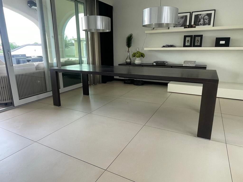 Cassina eettafel 270x90x74 met gepoedercoat metalen voeten, Huis en Inrichting, Tafels | Eettafels, Ophalen, Gebruikt, 200 cm of meer