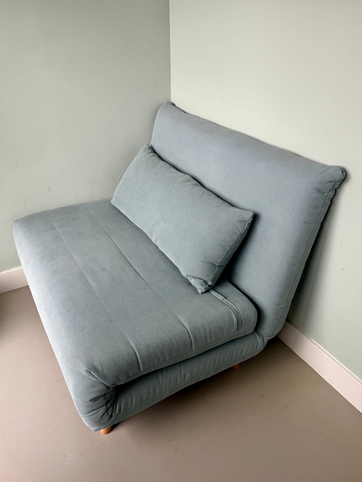 Single sleeping sofa in aqua green, Gebruikt, 90 cm, Eenpersoons, Groen