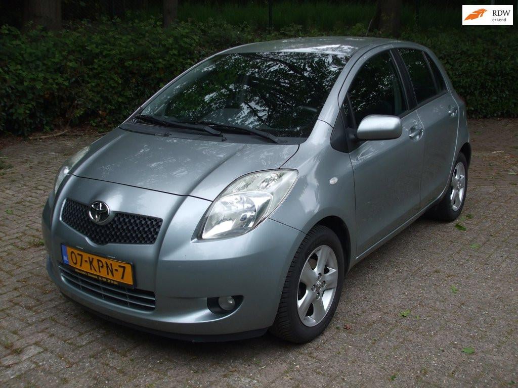 Toyota Yaris 1.3 VVTi Terra clima 5 deurs grijs, Auto's, Toyota, Bedrijf, Te koop, Yaris, ABS, Airbags, Airconditioning, Automatische klimaatregeling