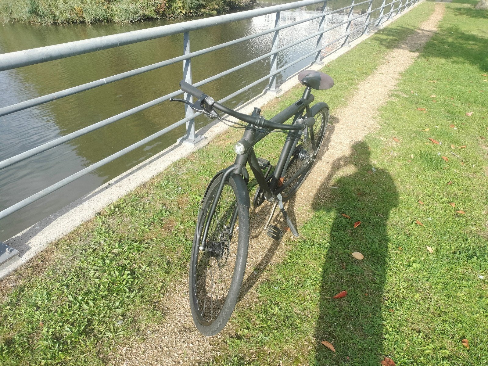 Foto 3 van stijlvolle vanmoof herenfiets